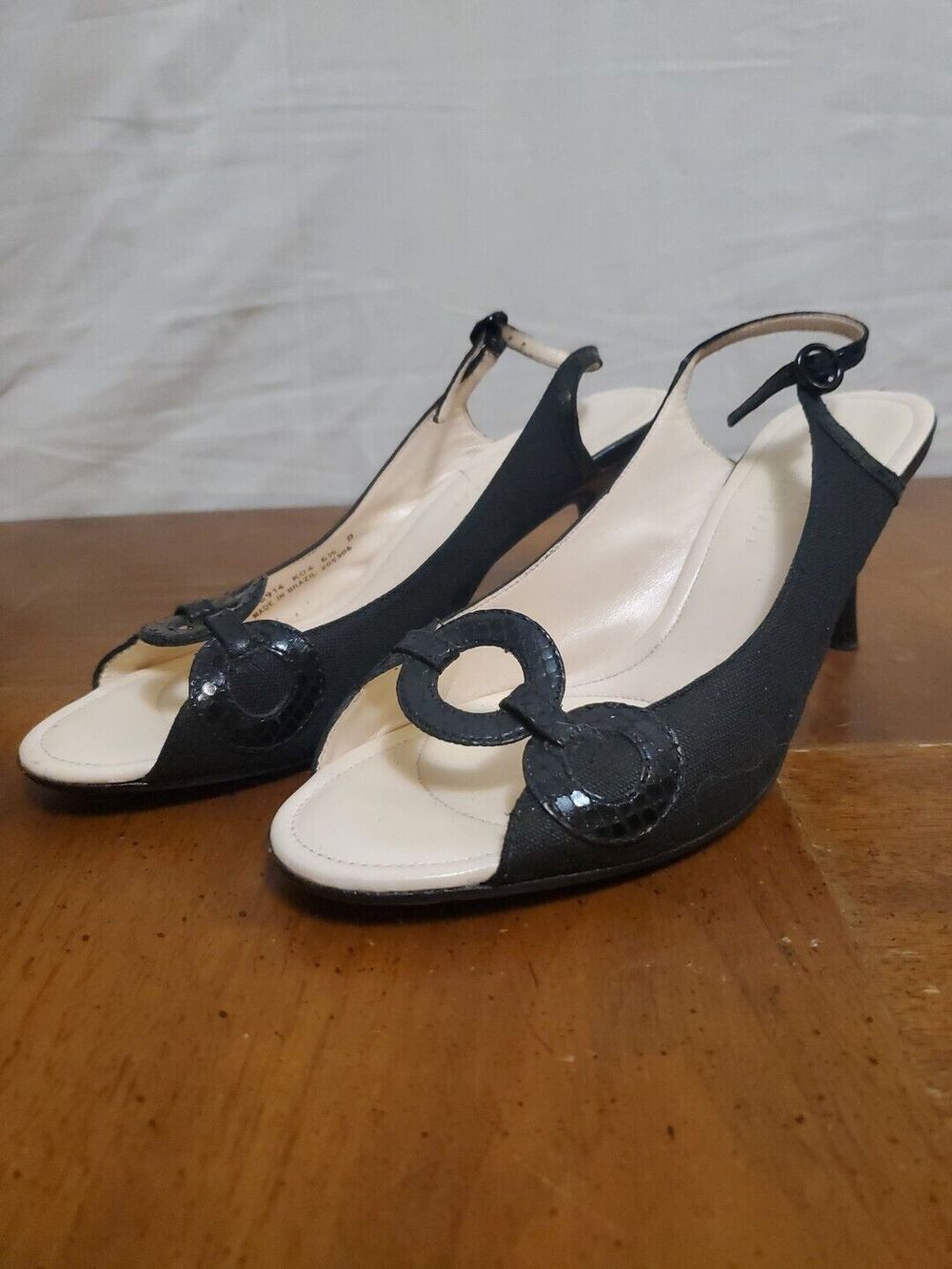 Cole Haan Black Kitten Heel Shoes Sling Back Circle Design Open Toe Size 6.5 B